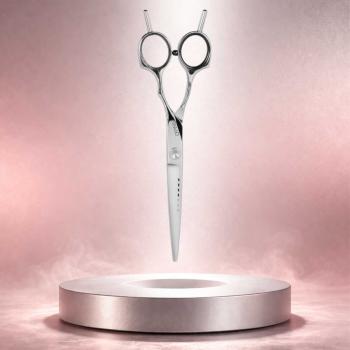 Preview: Pinin Q4 Thelma